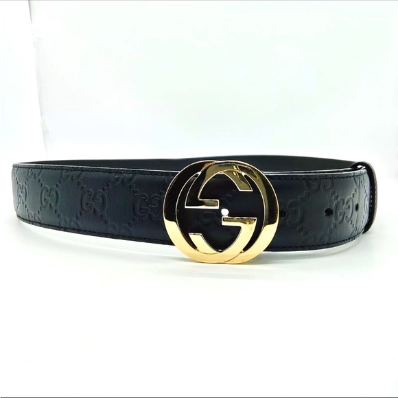 Authentic Gucci Black Leather Belt with Gold Buckle - Picture 4 of 12